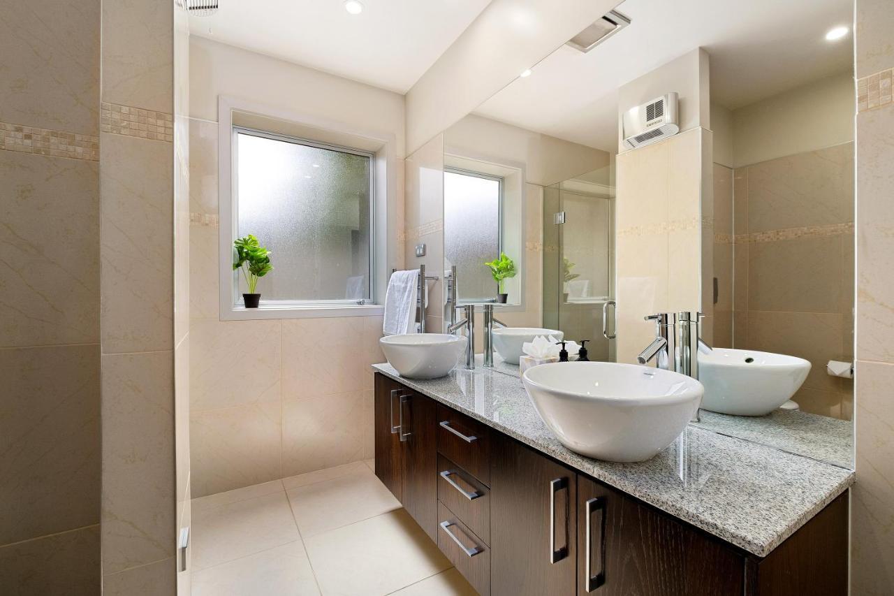 Luxury Lakeview Vista Apartment Wanaka Kültér fotó